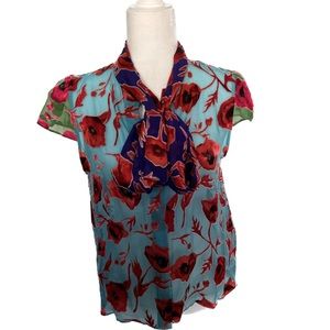 Alice and Olivia short sleeve blouse size Small